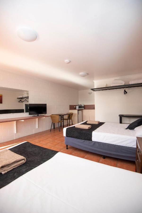 Central CBD Motel Longreach Exterior foto