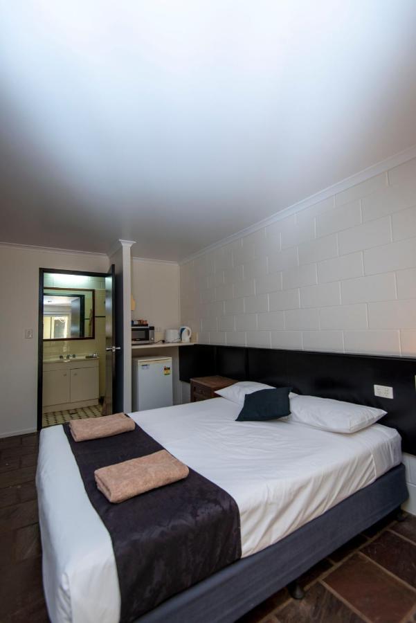 Central CBD Motel Longreach Exterior foto