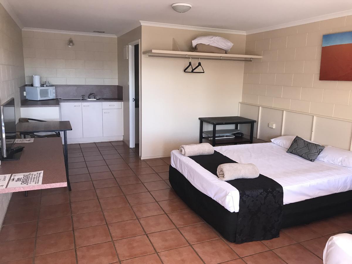 Central CBD Motel Longreach Exterior foto