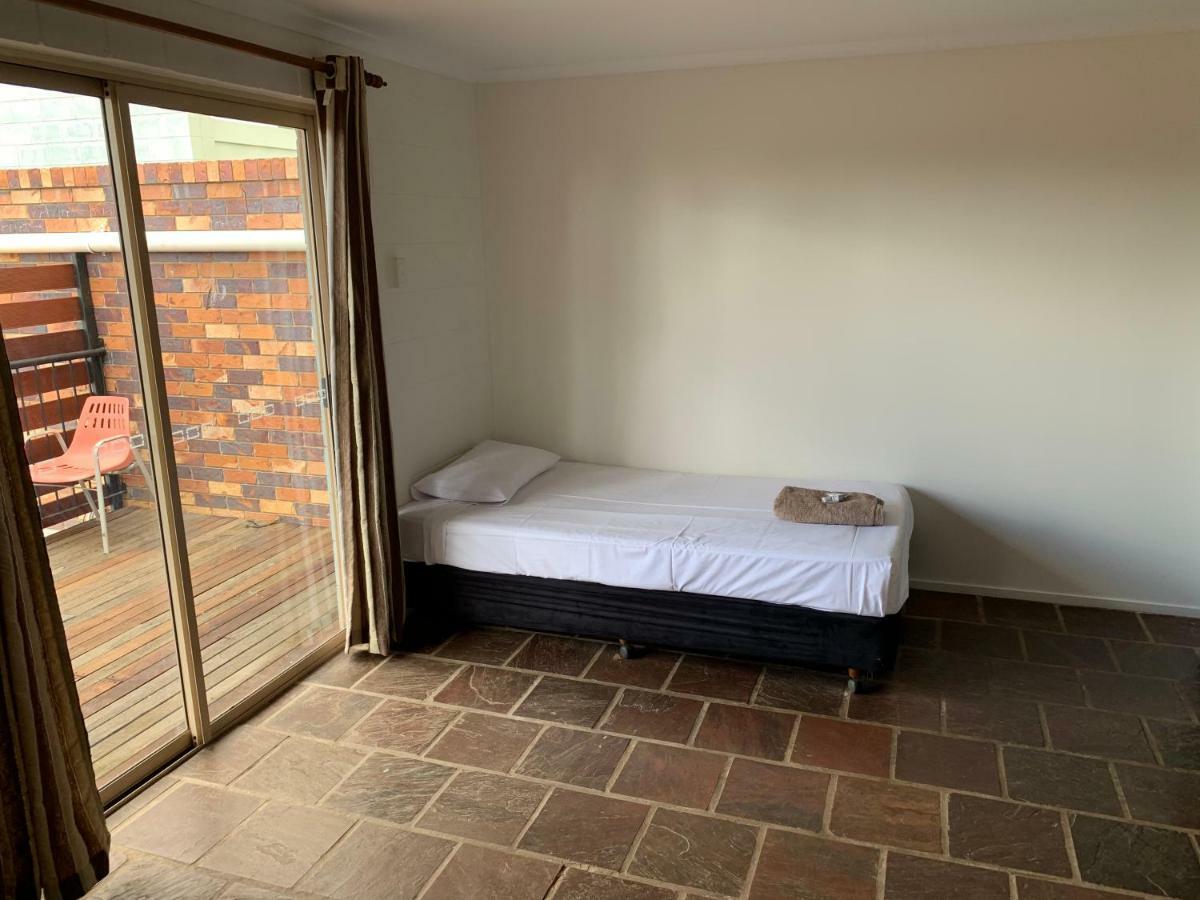 Central CBD Motel Longreach Exterior foto