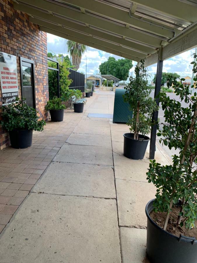 Central CBD Motel Longreach Exterior foto
